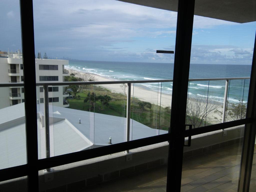Pacific Surf Absolute Beachfront Apartments Голд-Кост Номер фото